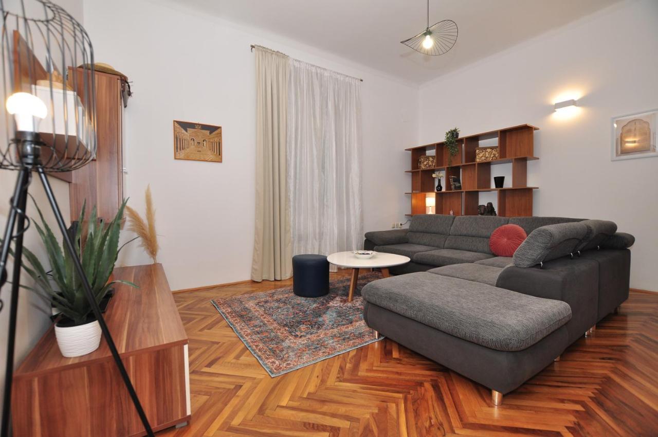 Apartment Moel Split Dış mekan fotoğraf