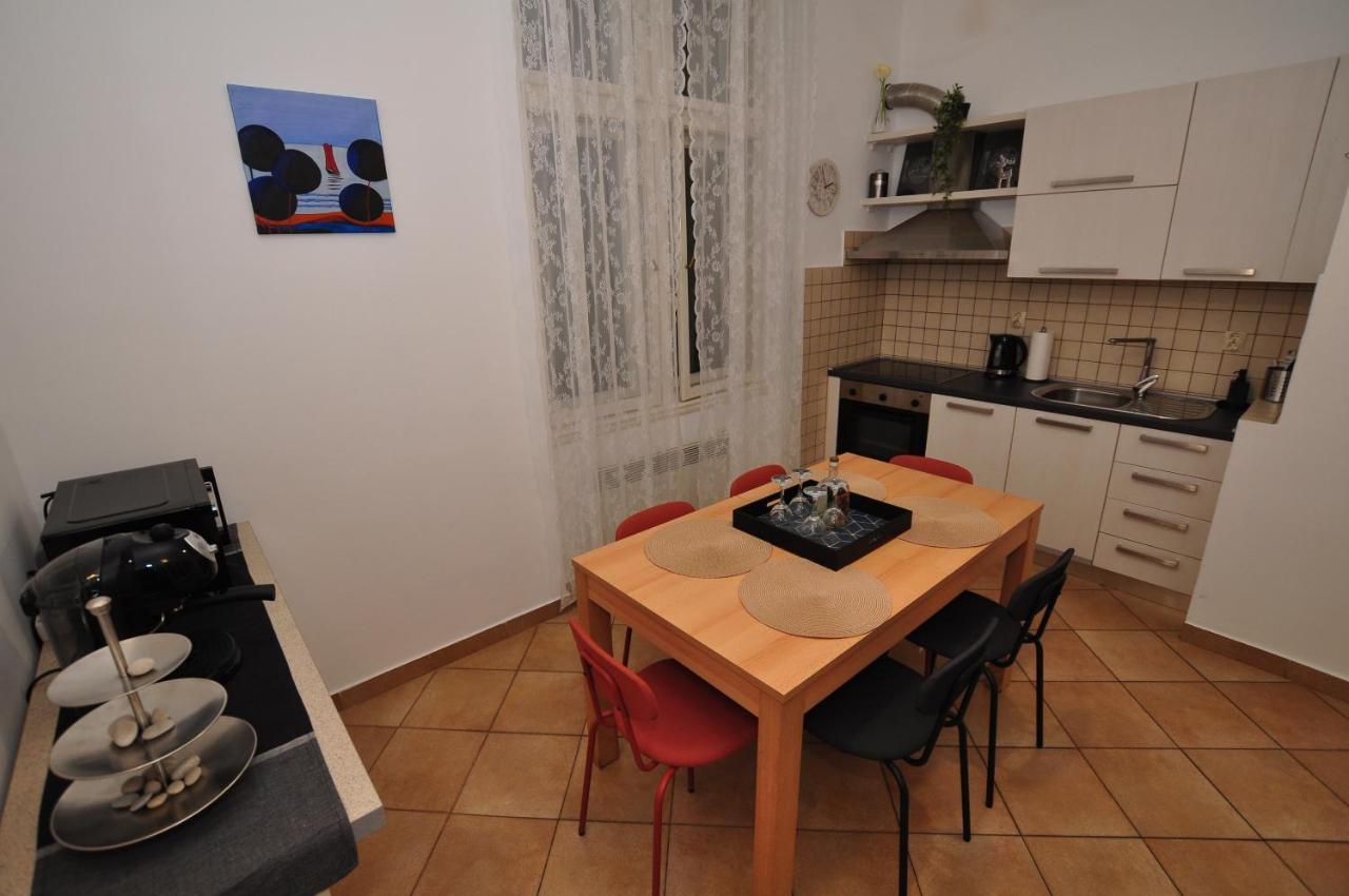 Apartment Moel Split Dış mekan fotoğraf